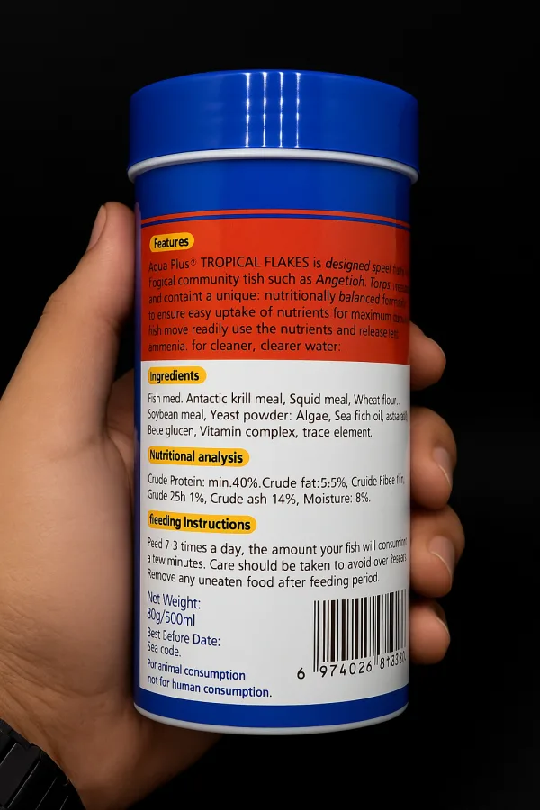 Fish flakes feed