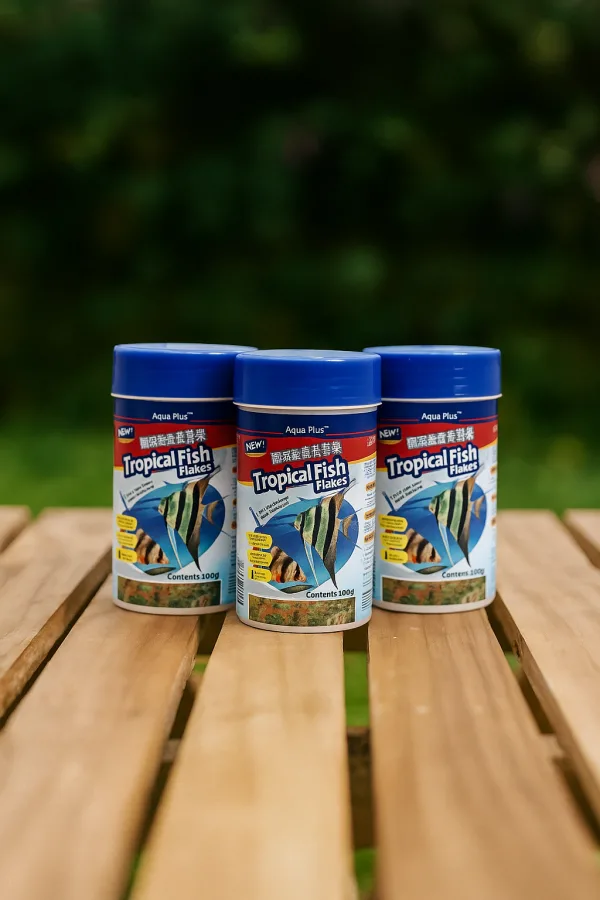 Fish feed flakes