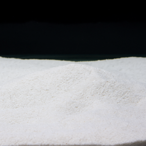 aquarium with white sand